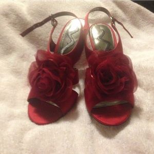 Red Rose Heels